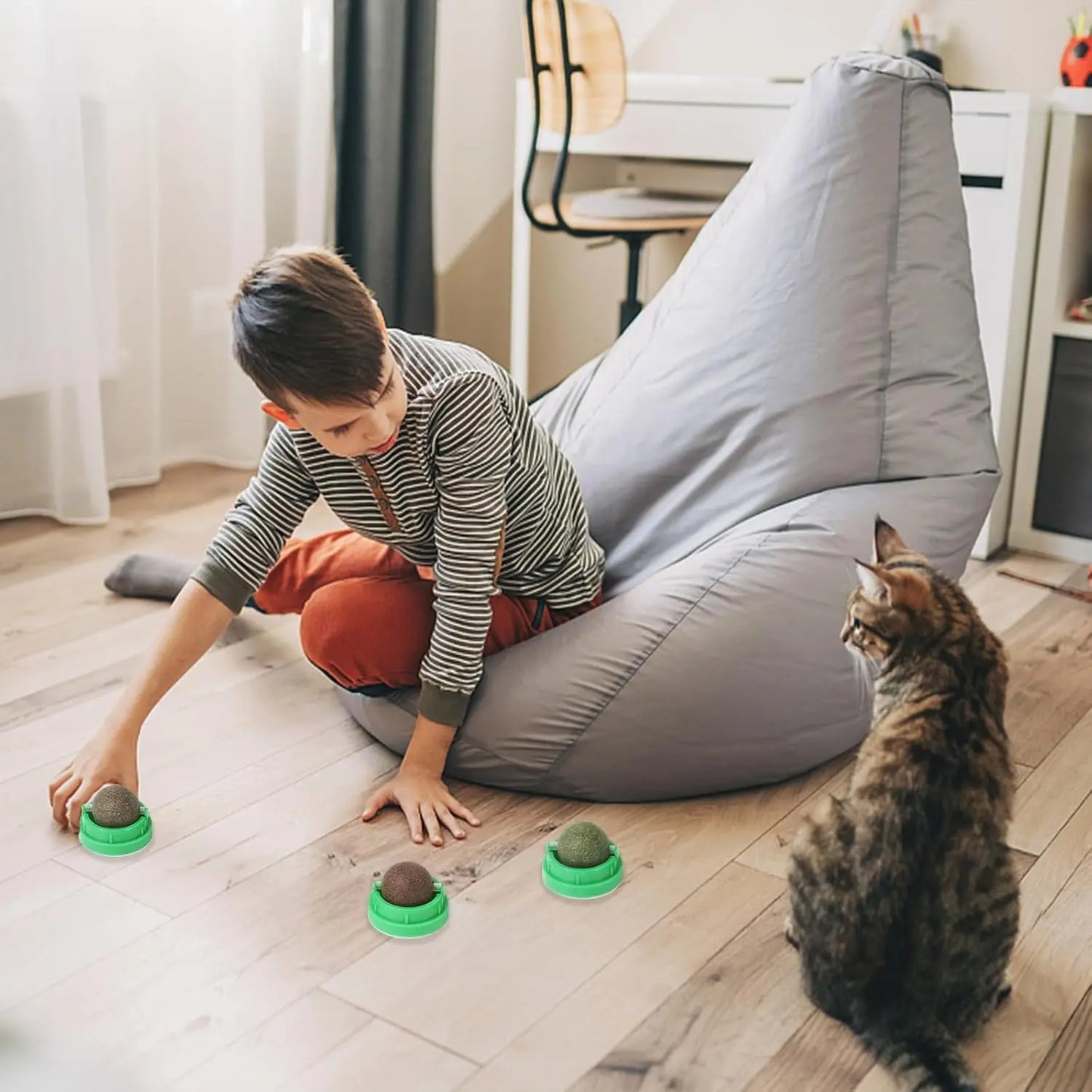 Catnip Balls for Cats - 4 Pack, Edible Silvervine Toys for Kittens, Dental Chew Toys for Healthy Teeth, Cat Wall Treats